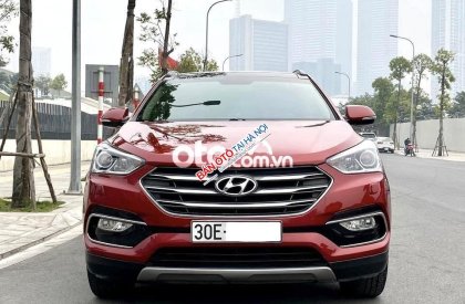 Hyundai Santa Fe AT 2017 - Cần bán lại xe Hyundai Santa Fe AT năm 2017, màu đỏ