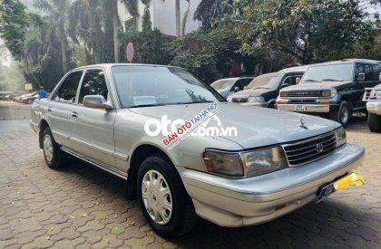 Toyota Cressida    XL   1995 - Cần bán xe Toyota Cressida XL năm 1995, màu bạc, nhập khẩu