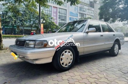 Toyota Cressida    XL   1995 - Cần bán xe Toyota Cressida XL năm 1995, màu bạc, nhập khẩu