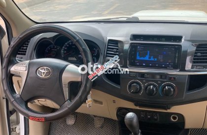 Toyota Fortuner G 2016 - Cần bán lại xe Toyota Fortuner G sản xuất năm 2016, màu trắng, giá 650tr