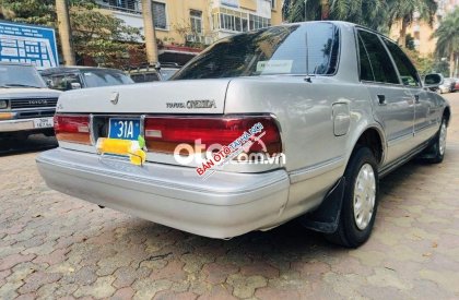 Toyota Cressida    XL   1995 - Cần bán xe Toyota Cressida XL năm 1995, màu bạc, nhập khẩu