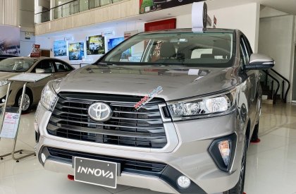 Toyota Innova 2.0E 2021 - Toyota Innova 2.0E mới 2021 - tháng 12 giảm 50% thuế trước bạ, thêm nhiều ưu đãi cực tốt