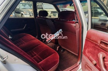 Toyota Cressida    XL   1995 - Cần bán xe Toyota Cressida XL năm 1995, màu bạc, nhập khẩu