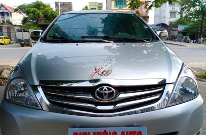 Toyota Innova MT 2008 - Bán Toyota Innova MT năm 2008, màu bạc