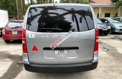 Hyundai Starex  Van 3 chỗ 2011 - Cần bán gấp Hyundai Starex Van 3 chỗ năm sản xuất 2011, màu bạc, nhập khẩu