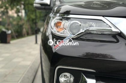 Toyota Fortuner AT 2019 - Cần bán gấp Toyota Fortuner AT sản xuất năm 2019, màu đen, nhập khẩu