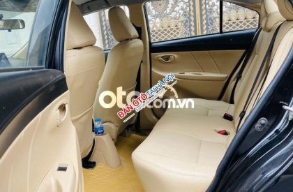 Toyota Vios E 2015 - Bán Toyota Vios E năm sản xuất 2015, màu đen số sàn, giá chỉ 295 triệu