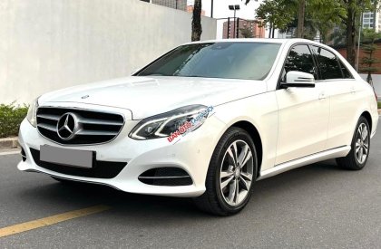 Mercedes-Benz E250 AT 2014 - Mercedes E250 model 2015 màu trắng nội thất đen sạch sẽ, xe cực chất và lành