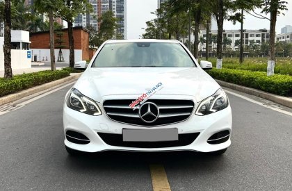 Mercedes-Benz E250 AT 2014 - Mercedes E250 model 2015 màu trắng nội thất đen sạch sẽ, xe cực chất và lành