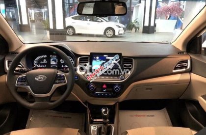 Hyundai Accent  AT 2021 - Bán xe Hyundai Accent AT năm 2021, màu trắng
