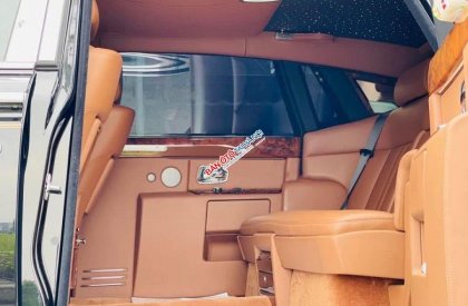 Rolls-Royce Phantom 2014 - Cần bán xe Rolls-Royce Phantom EWB sản xuất năm 2014, màu đen, nhập khẩu nguyên chiếc