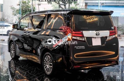 Toyota Alphard    2016 - Bán xe Toyota Alphard sản xuất 2016, màu đen