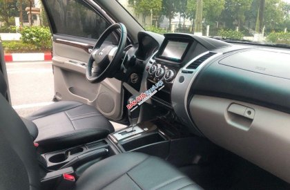 Mitsubishi Pajero   Sport  2016 - Bán xe Mitsubishi Pajero Sport năm 2016, màu đen, nhập khẩu 