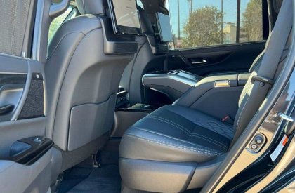 Bán Lexus LX600 Ultra Luxury 2022, màu đen nhập Mỹ, xe giao ngay tháng 4.