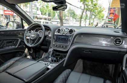Cần bán xe Bentley Bentayga Mulliner 2019, màu đen, nhập khẩu nguyên chiếc