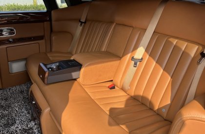Cần bán lại xe Rolls-Royce Phantom EWB 2011 bản kỉ niệm 100 năm