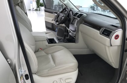 Bán xe Lexus GX460 sản xuất  2014 vàng cát đăng ký 2015 xe rất mới 