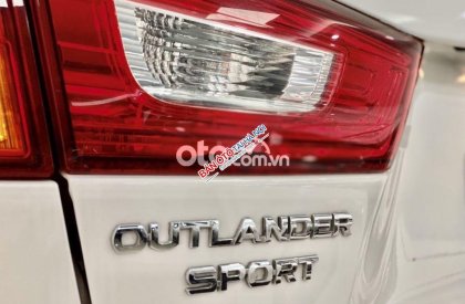 Mitsubishi Outlander Sport 2015 - Nhập Nhật, màu trắng, 6 vạn km