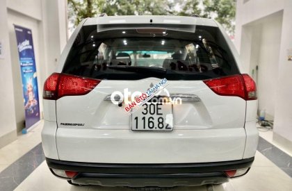 Mitsubishi Pajero Sport 2015 - Cần bán Mitsubishi Pajero Sport 3.0 sản xuất năm 2015, màu trắng còn mới