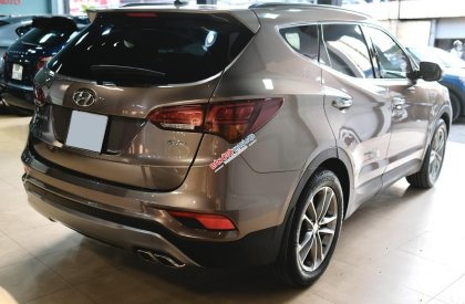 Hyundai Santa Fe 2016 - Màu xám, 790 triệu