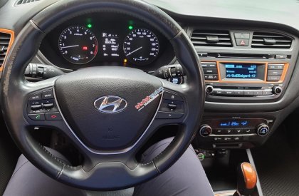 Hyundai i20 Active 2015 - Nhập Ấn