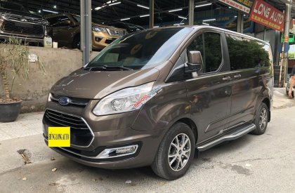 Ford Tourneo 2019 - Số tự động, màu nâu