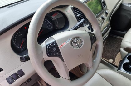 Toyota Sienna 2011 - Nhập Mỹ, chạy chuẩn 5 vạn xe chất