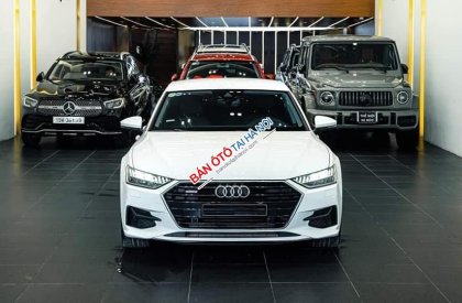 Audi A7 2020 - Xe màu trắng