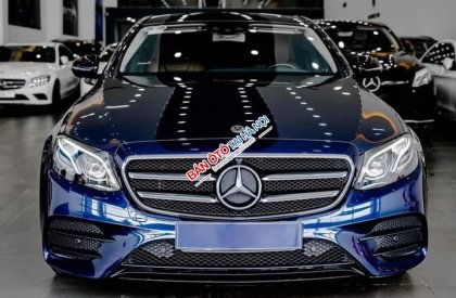 Mercedes-Benz E300 2019 - Màu xanh lam, nhập khẩu nguyên chiếc