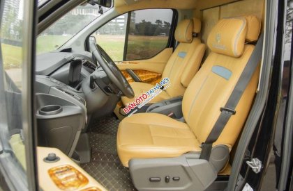 Ford Tourneo 2021 - Xe màu đen