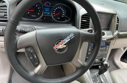 Chevrolet Captiva 2015 - Màu đen, số tự động