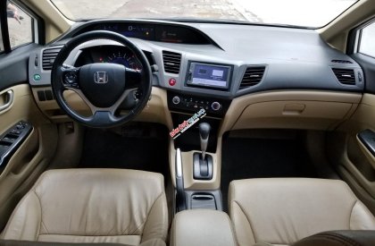 Honda Civic 2014 - Màu trắng giá hữu nghị