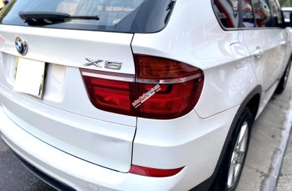 BMW X5 2011 - Cần bán xe màu trắng nội thất kem