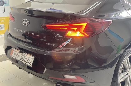 Hyundai Elantra 2019 - Biển HN odo 30,000km