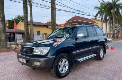 Toyota Land Cruiser 2001 - Màu đen, nhập khẩu