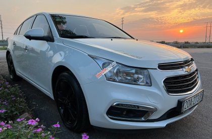 Chevrolet Lacetti 2016 - Màu trắng, 365 triệu