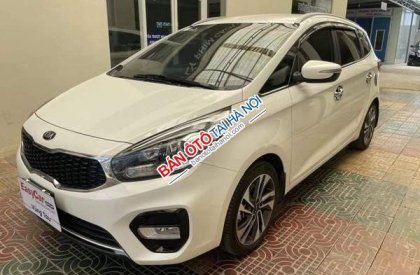 Kia Rondo 2020 - Màu trắng giá hữu nghị