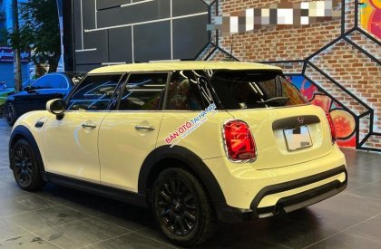 Mini Cooper 2021 - Màu trắng, xe nhập