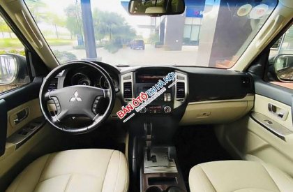 Mitsubishi Pajero 2015 - Nhập khẩu nguyên chiếc