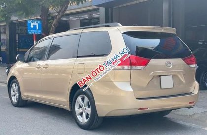 Toyota Sienna 2010 - Số tự động