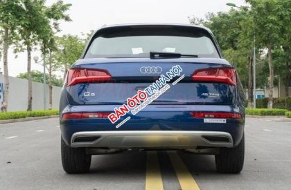 Audi Q5 2018 - Màu xanh lam, xe nhập