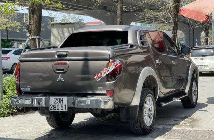 Mitsubishi Triton 2014 - Màu nâu, giá ưu đãi