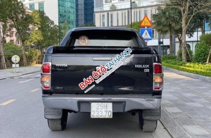 Toyota Hilux 2013 - Màu đen, nhập khẩu số sàn