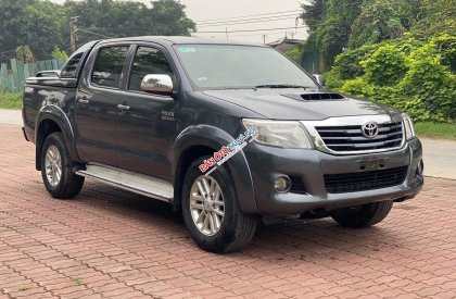 Toyota Hilux 2012 - Màu xám, xe nhập