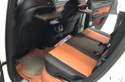 Bentley Bentayga 2021 - Màu trắng, xe nhập