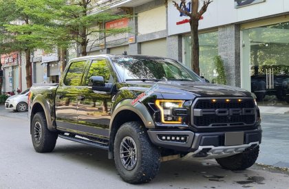 Ford F 150 2020 - Màu đen, giá cực tốt