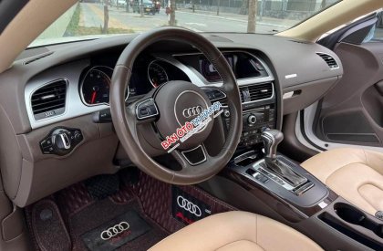 Audi A5 2016 - Màu trắng, nội thất kem