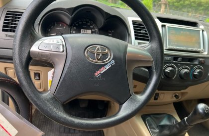 Toyota Hilux 2013 - Đăng ký 2013, nhập khẩu nguyên chiếc, giá chỉ 422tr