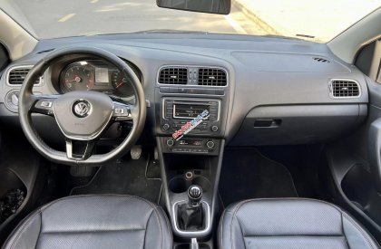 Volkswagen Polo 2015 - Volkswagen Polo 2015 số sàn