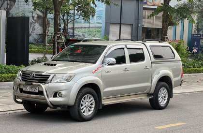 Toyota Hilux 2013 - Đăng ký 2013, nhập khẩu nguyên chiếc, giá chỉ 422tr